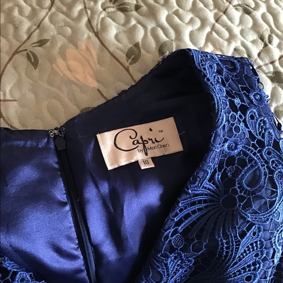 Dress - Picture 2 of 6